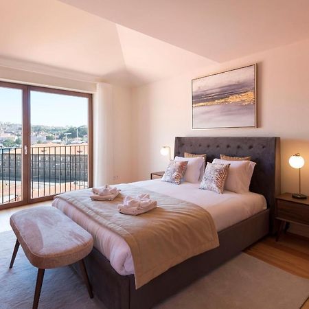 Magnificient 2Br Duplex W/ Gorgeous View By Lovelystay Porto Bagian luar foto