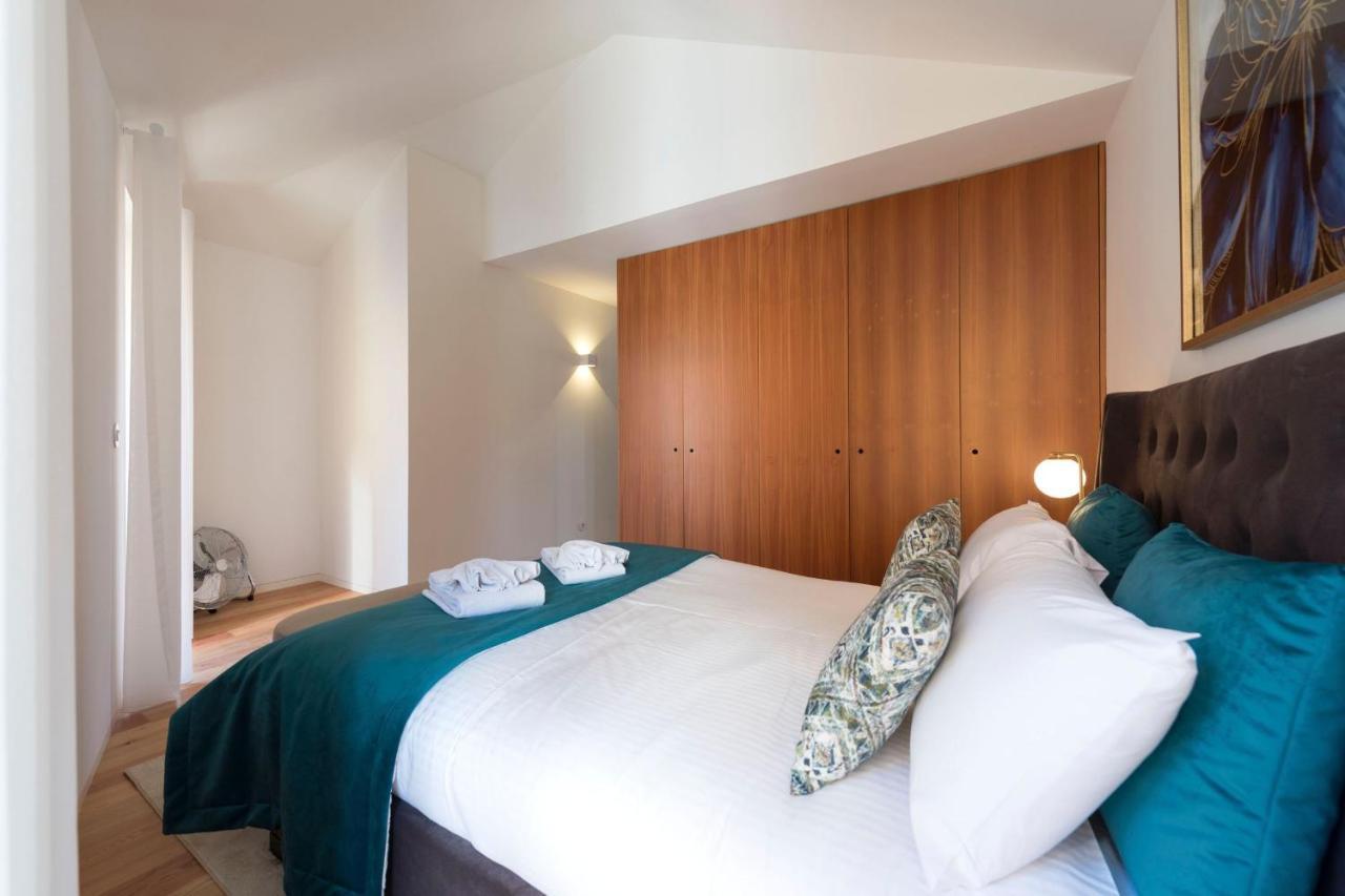 Magnificient 2Br Duplex W/ Gorgeous View By Lovelystay Porto Bagian luar foto